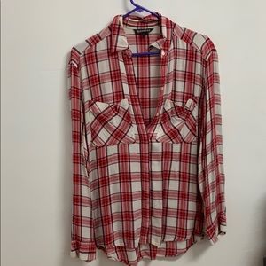 Oversized flannel with pockets and hidden buttons